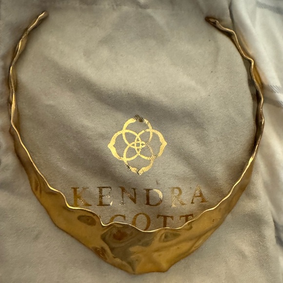 Kendra Scott Gold Textured Choker Necklace - Picture 1 of 3